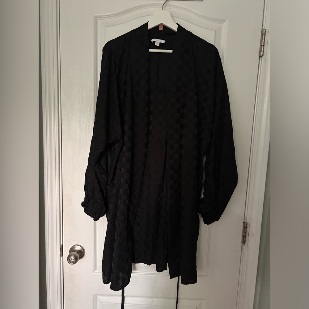 Lunya washable silk robe in black checkered (limited edition)